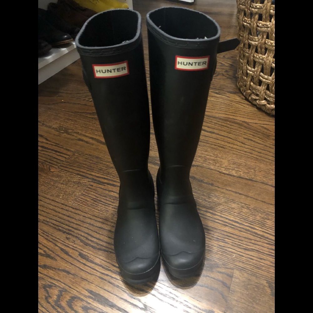 Hunter Tall Matte Boots size 7
